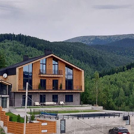 Chalet Panorama Bukovel Exteriör bild